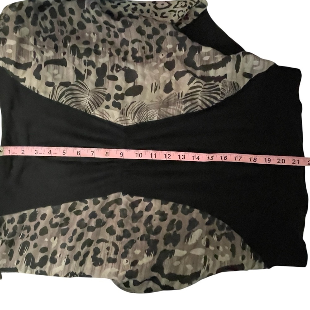 Charlotte Russe Black and Mauve Animal Print Top - Picture 11 of 11